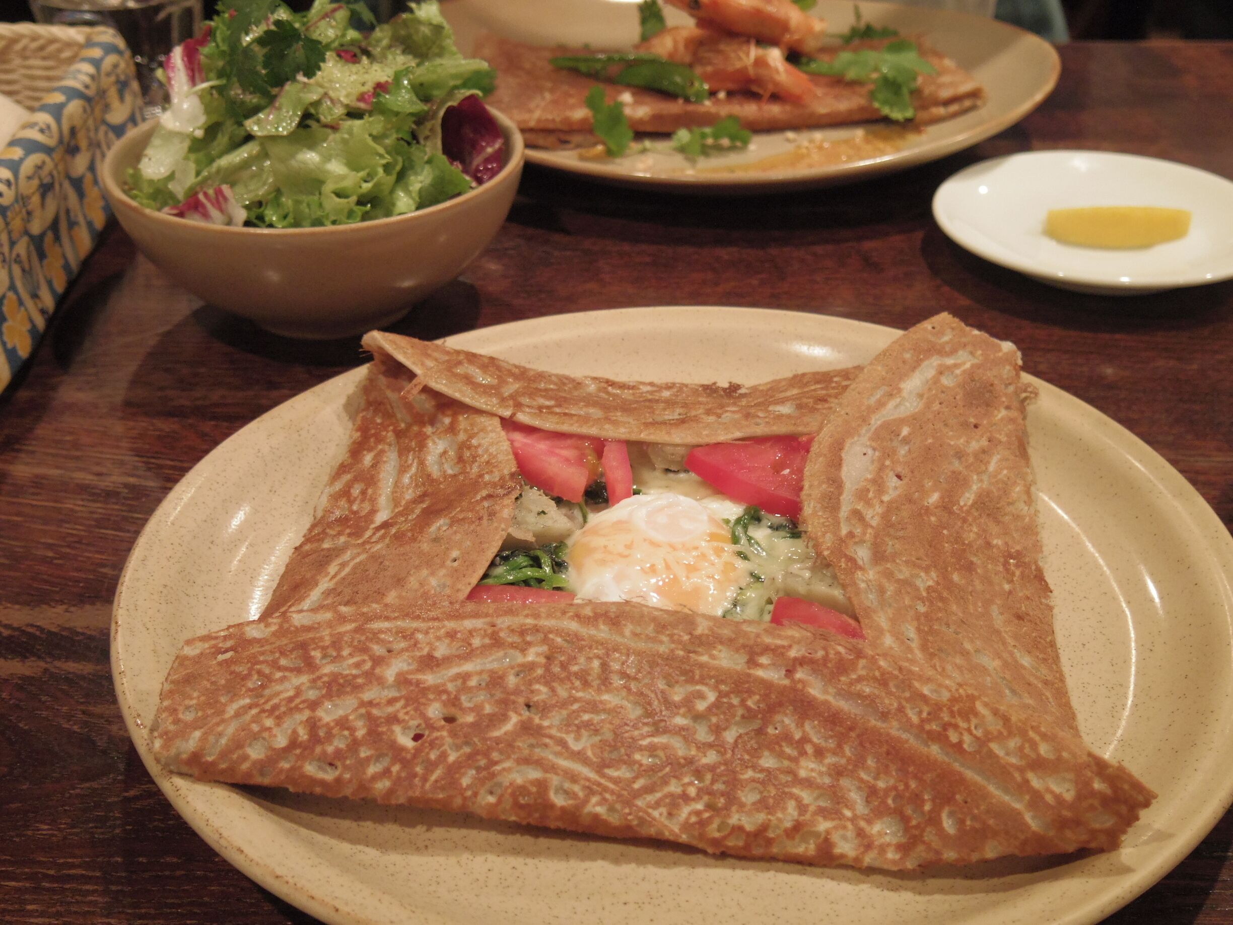 Le Bretagne in Kagurazaka is a restaurant that specializes in Galettes, traditional Bretagne crepes made from buckwheat flour. They have many restaurants in Tokyo but this was the first one to open. The galettes are delicious but I also like the quirky interior and friendly staff, who mostly all speak French, Japanese, and English. #Delicious 

*Open: 11:30am-10:30pm (closed Mondays)

*The closest stations are Kagurazaka Station, Ushigome Kagurazaka Station, and Iidabashi Station.