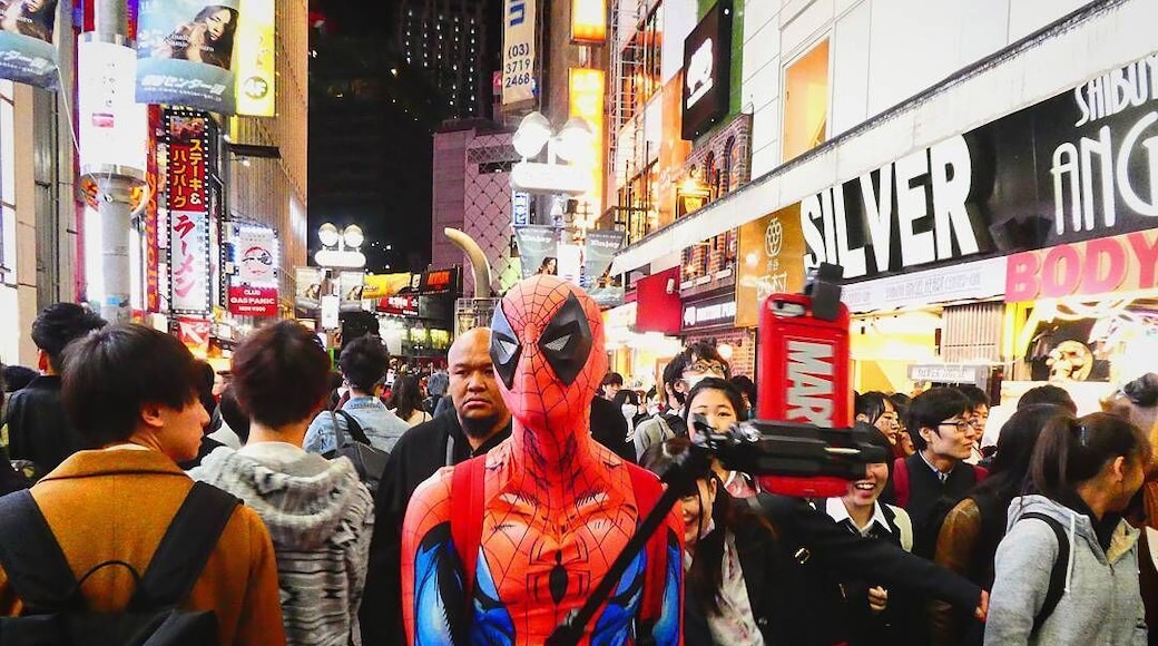 #Cosplay or #costume play is a very popular subculture in #Japan where people dress up as characters either from popular media or their own original creation. In #Tokyo this culture is more prevalent in area such as Akihabara and Harajuku. But during special events such as #halloween , these cosplayers takes their art to the broader streets of Tokyo. The famous Shibuya crossing is especially fully packed during halloween with cosplayers holding spontaneous street party wearing elaborate costumes of a more macabre version of their favorite characters.
Cosplayers might look shy at first but they shows themselves off on the street exactly because they want to be in the spotlight for that moment. So don't be afraid and ask them to let you take pictures, they will be more than happy to "shine" for your camera. But please don't harass them, they are still normal everyday common people behind their elaborate costume :)