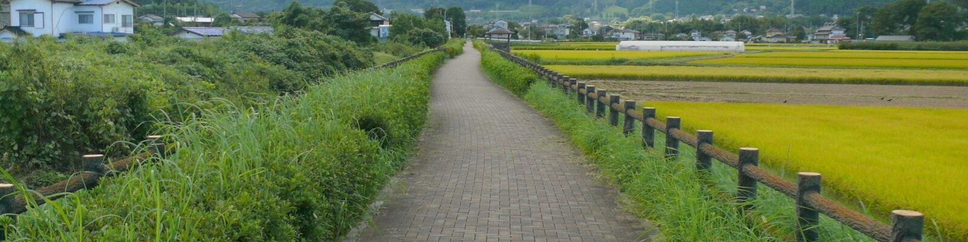 Jobu Railway Yorishima-Kamikawa chugakkou mae Sta.(Kamikawa, Saitama, Japan).