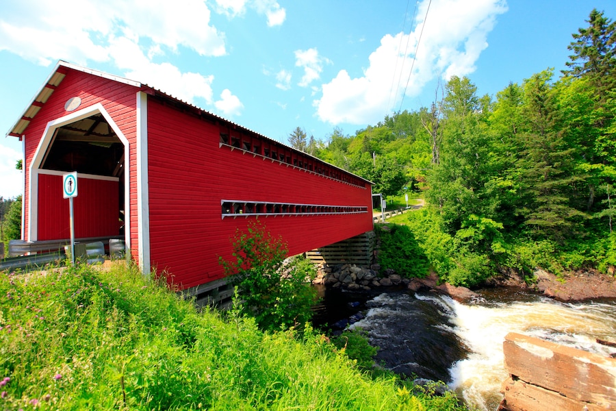 Pont Couvert de Saint-Mathieu