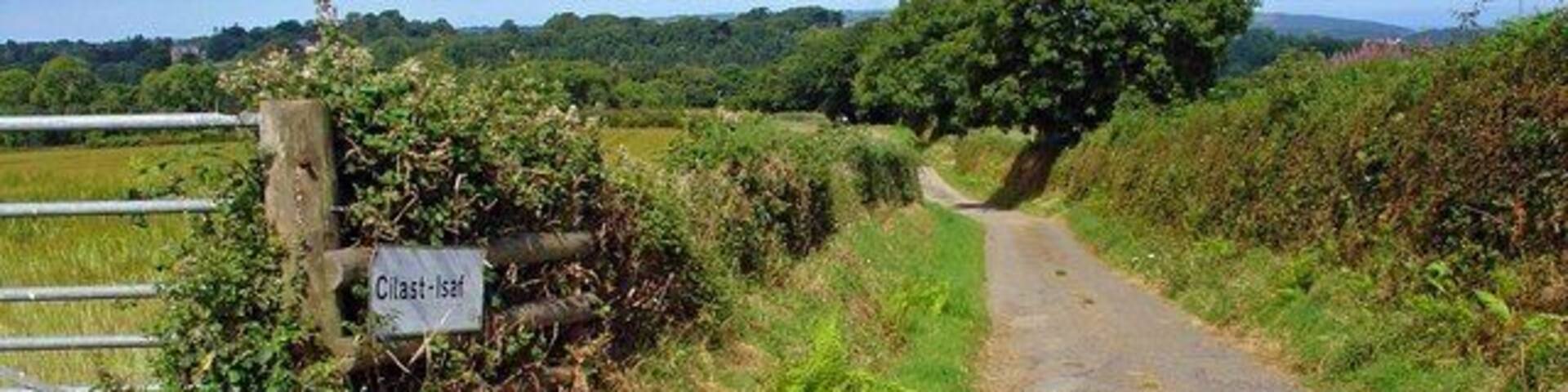 Lane to Cilast Isaf, Manordeifi