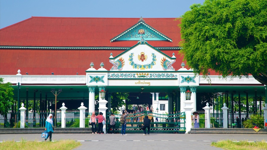 Kraton showing heritage elements