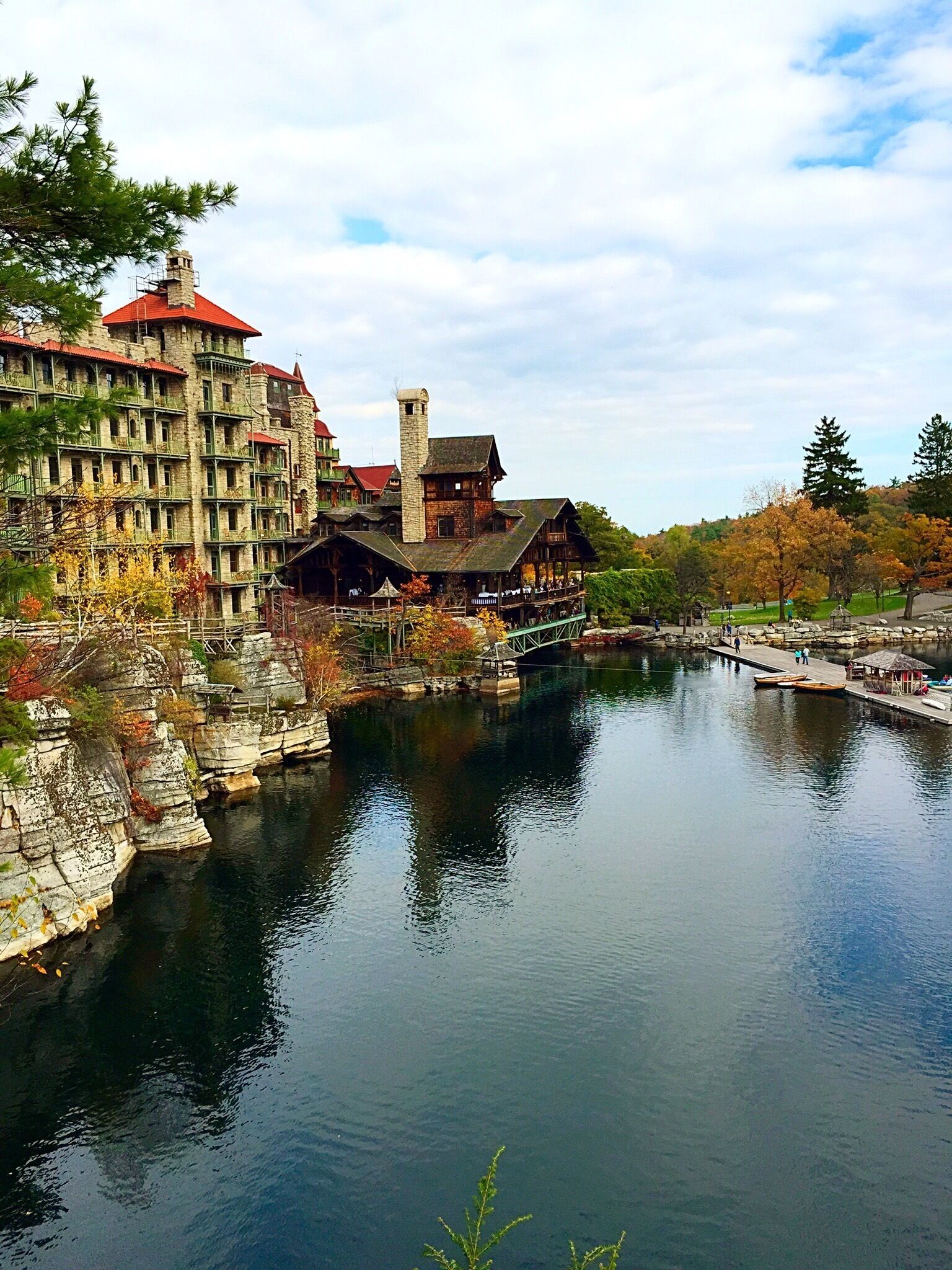 #MohonkLake & #MohonkHouse during an #Autumn trip to #NewPaltz #NewYork #Upstate