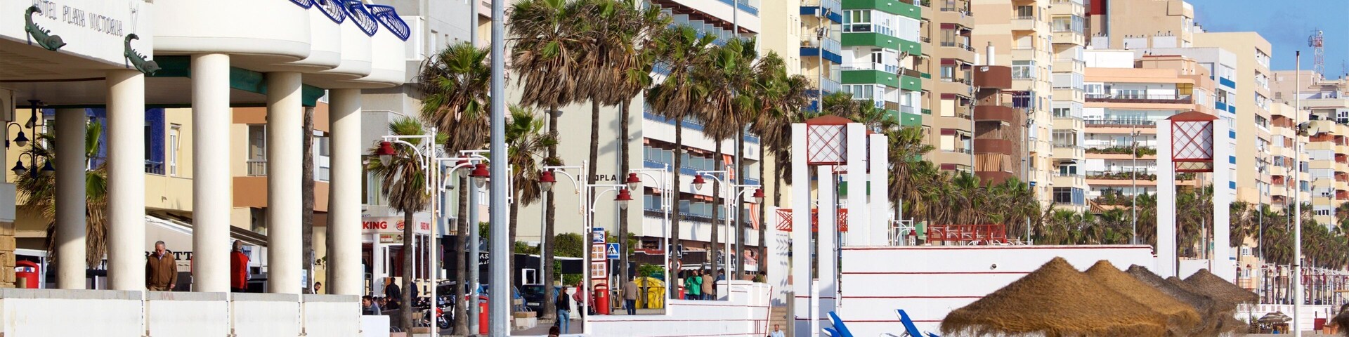 Plage Victoria qui includes plage et ville cĂŽtiĂšre