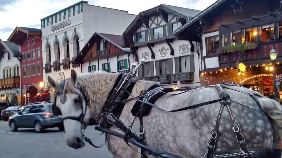 Quant German town in the beautiful Washington mountains #adventure