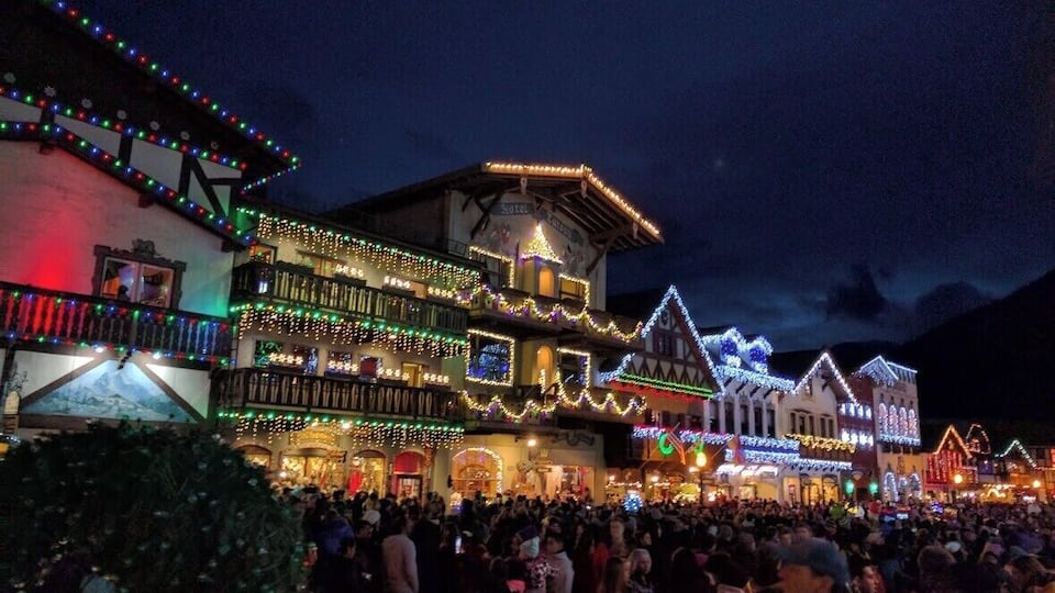 The lighting festival in Leavenworth, WA is gorgeous! Try to make it there in December for a wonderful experience, but be careful about the commute! There's a mass exodus right after the lights finish lighting, and it can mean a tough trip out of town (or finding a place to stay)!