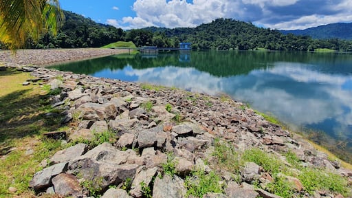 Juaseh Dam, Segamat, Johor, Malaysia
Empangan Juaseh, Segamat, Johor, Malaysia