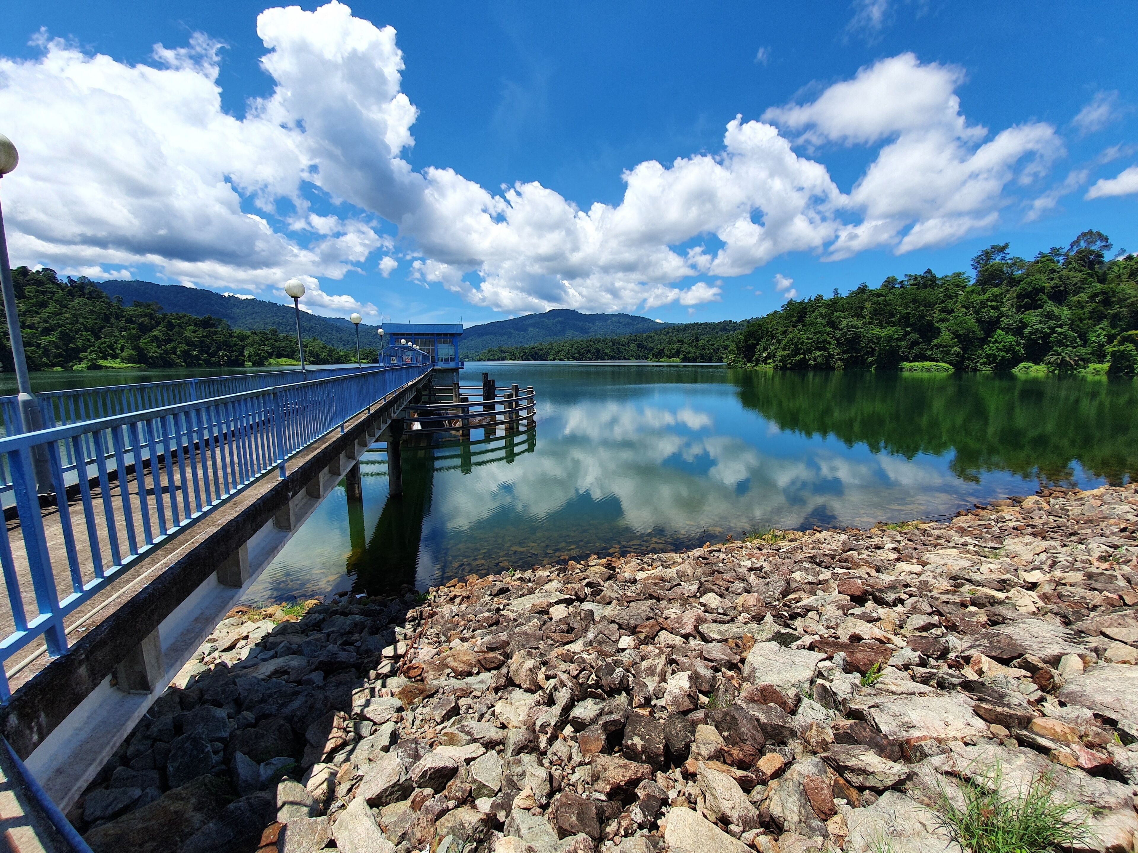 Juaseh Dam, Segamat, Johor, Malaysia
Empangan Juaseh, Segamat, Johor, Malaysia