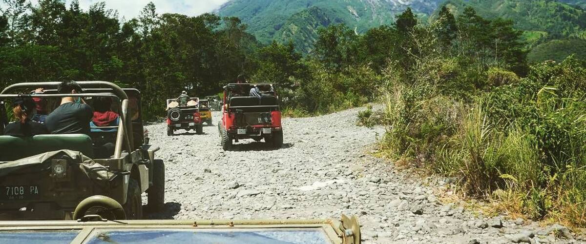 #Indonesia #Yogyakarta #merapi
Considered to be sacred by the locals, Mount merapi is the most active volcano in Indonesia located in the border of Central #Java and the city of Yogyakarta. It has erupted regularly since 1548 with the most recent eruption occured on 18th November 2013. While considered as a tourist attraction nowadays, the danger of eruptions are still a possibility so always check on government warnings and alerts before visiting.
The path up to the #mountain can only be accessed with all-terrain jeeps which are rented at the base of the mountain for around 300-400 thousand rupiah which includes a driver. Also there aren't much trees or covers along the way up so don't forget to bring sunscreen and sunglasses or you will more likely be burned by the sun rather than the lava :)