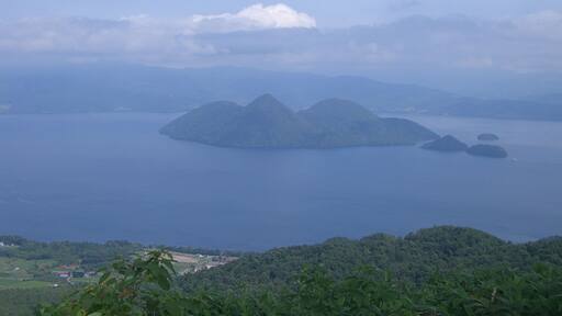 Lake-Toya