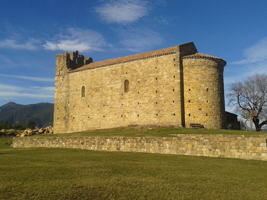 Església de Santa Maria de Jonqueres (Maià de Montcal)