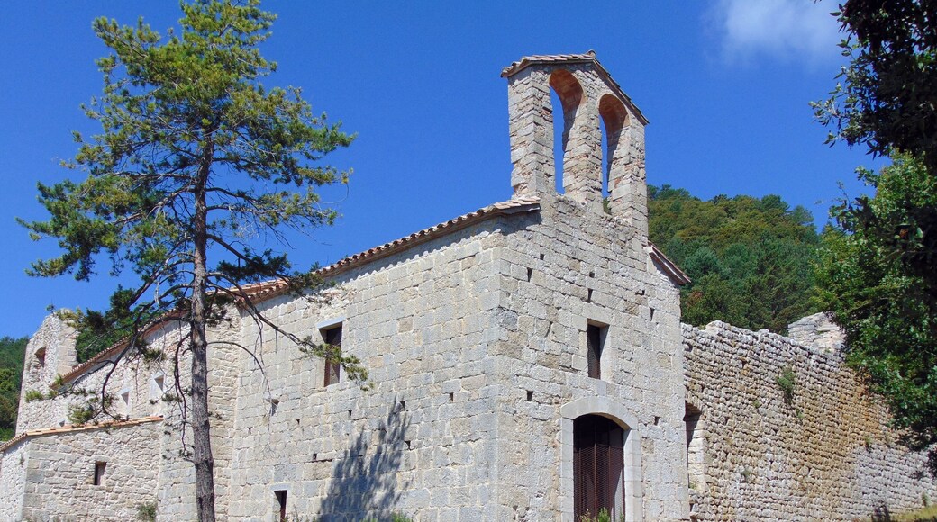 Monestir de Sant Llorenç de Sous (Albanyà) This is a photo of a building indexed in the Catalan heritage register as Bé Cultural d'Interès Local (BCIL) under the reference IPA-17860.