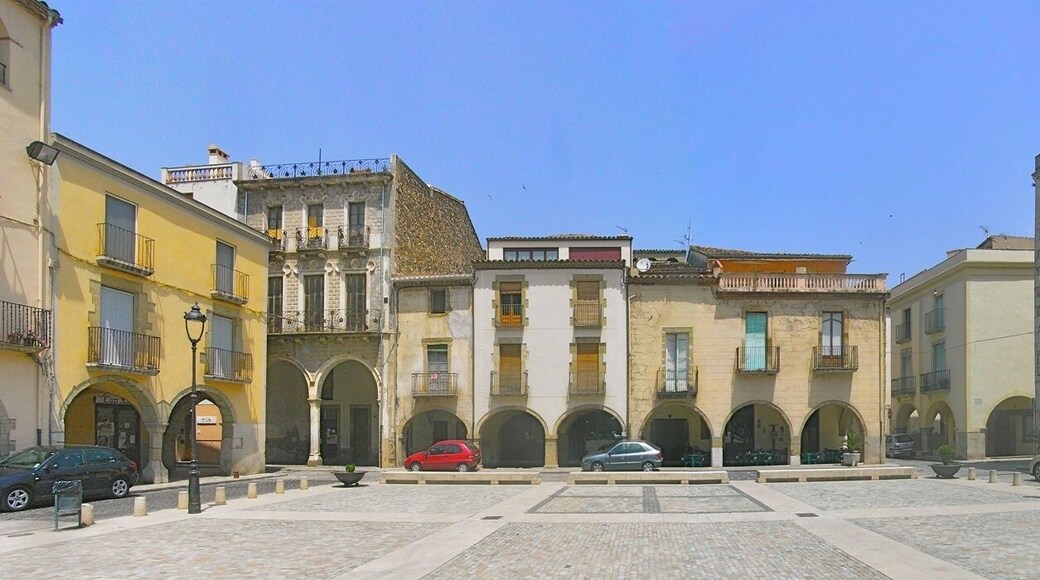Plaça de la Vila d'Amer