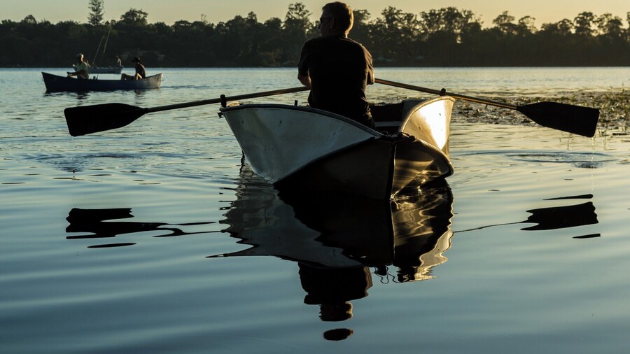 Cooroora is such a calming place for camping. There is a massive lake adjacent to the camping ground which is an amazing place to enjoy the sunset.