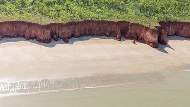 Coastal cliffs near Finnis River Mouth, Darwin, Northern Territory, Australia
