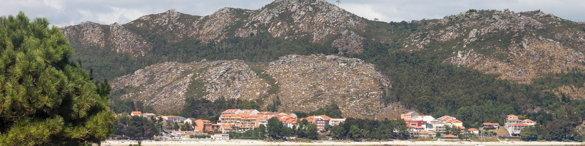 Louro and beach of Louro, Muros, Galicia (Spain).