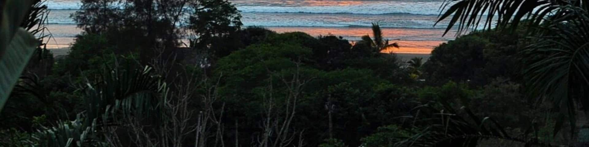 and the nature gave us this beautiful sunset in Olon, Ecuador #beach # ecuador #beachtips