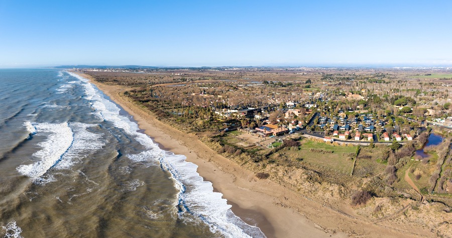 Panorama de Sérignan-plage dans l'hérault en région Occitanie (france)