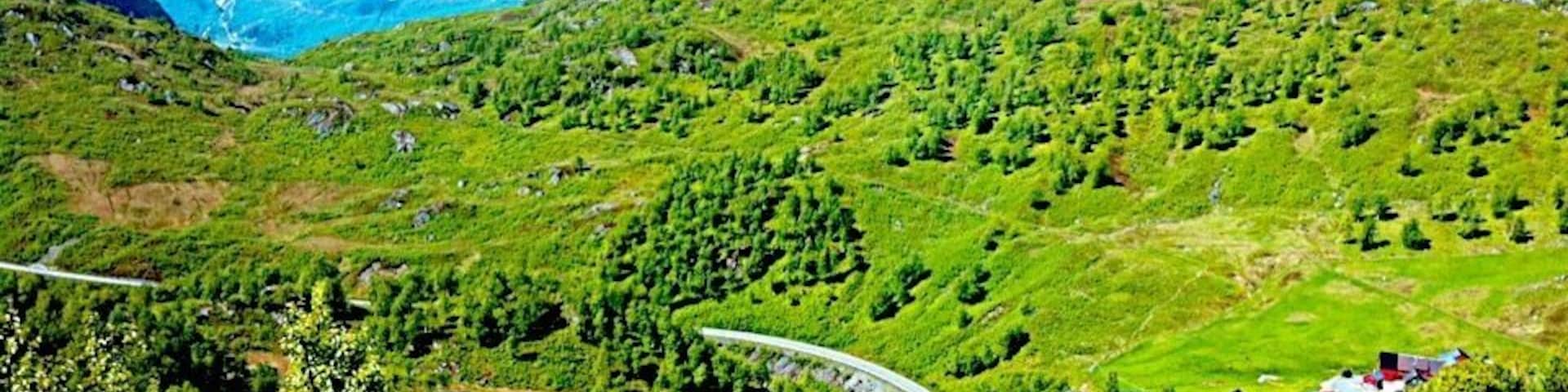 Beautiful scenery somewhere between RĂžldal and Haukeli in western Norway.
#localgem