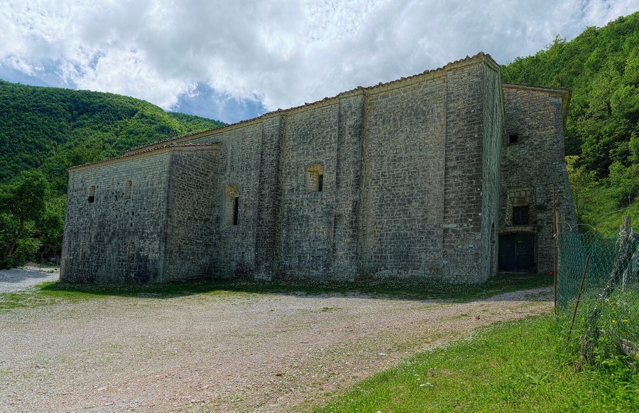 Abbadia di Sitria, vista di tre quarti