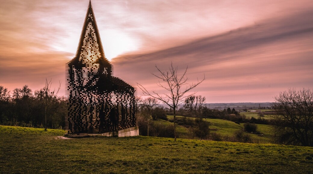 A small chapel in Borgloon Belgium
#outdoors #lookatthesky #architecture #belgium