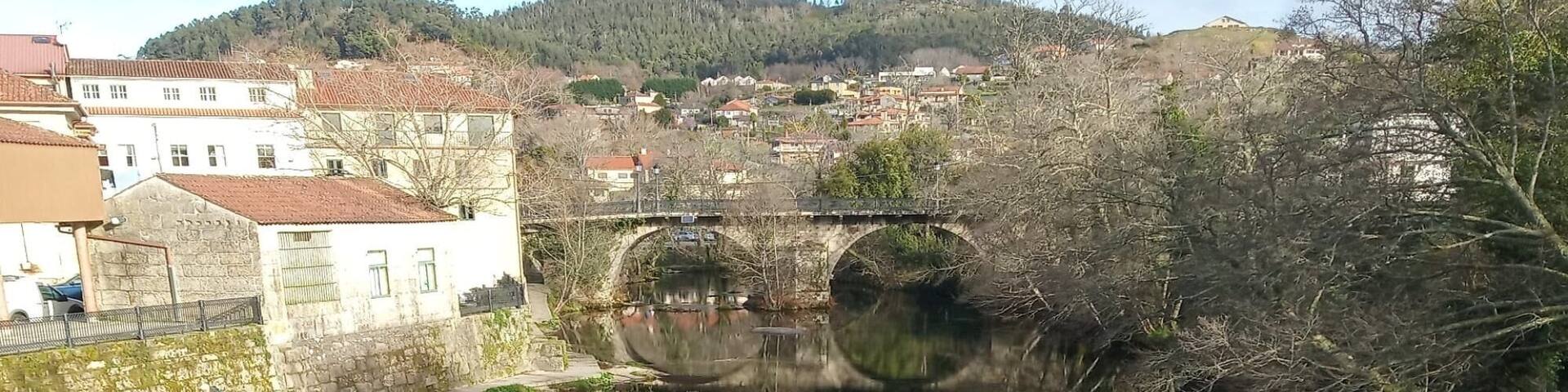 Río Verdugo a su paso por Ponte Caldelas, Galicia
