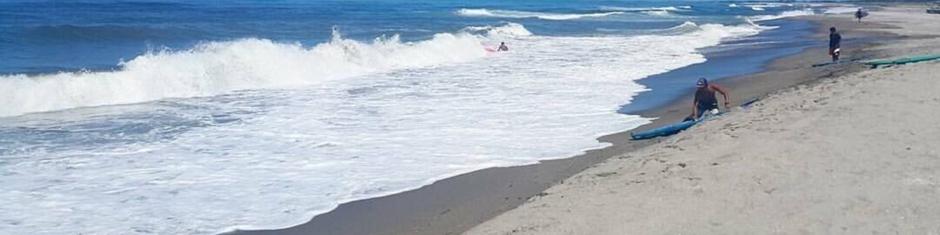 Crystal beach - one of the popular surfing spots in Zambales.
#surfing #beach #philippines #zambales