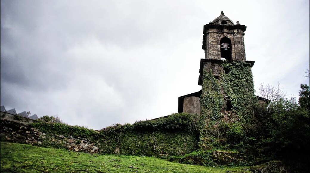 Igrexa de Vilamor, Folgoso do Courel.