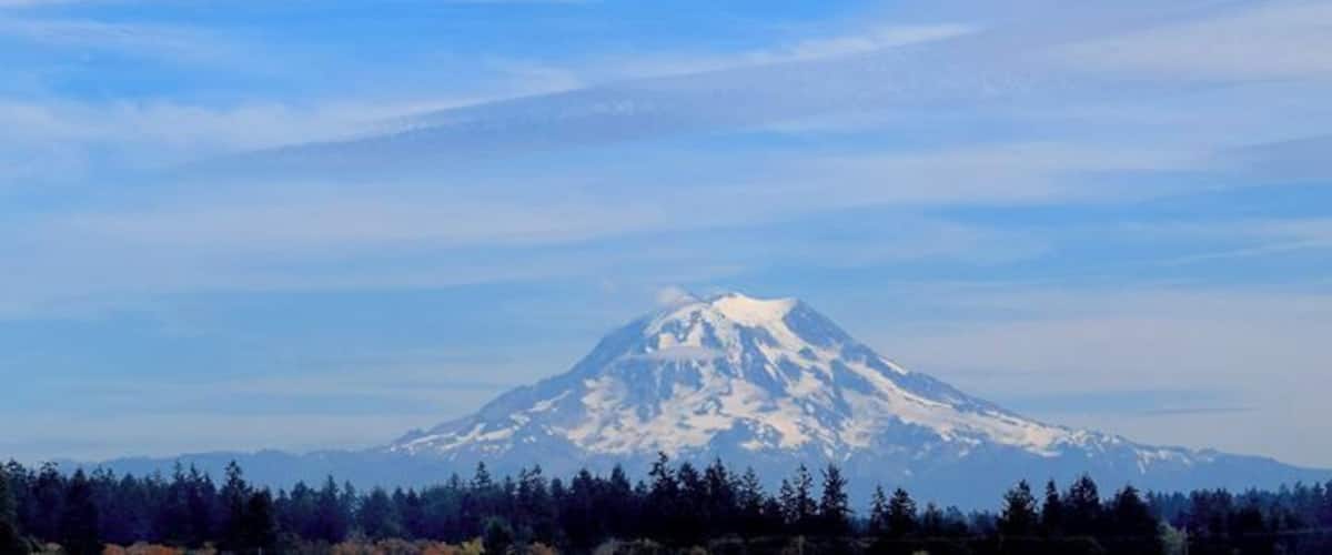 What a great place to see a free air-show is at JBLM. #lifeatexpedia