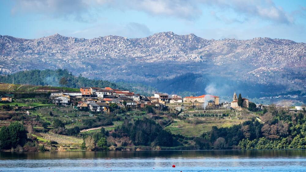 Castrelo de Miño reservoir in Galicia, Spain