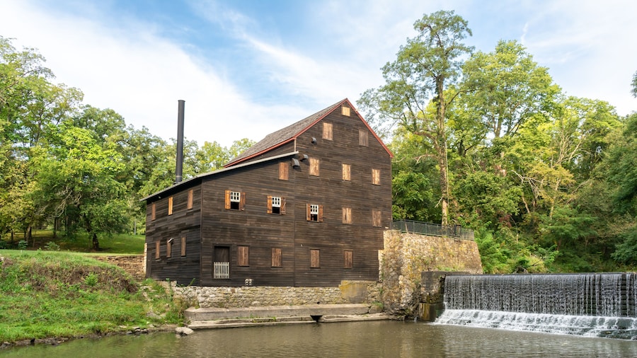 Pine Creek Grist Mill, built in 1848, on a sunny summer morning at Wildcat Den State Park. Muscatine, Iowa, USA.