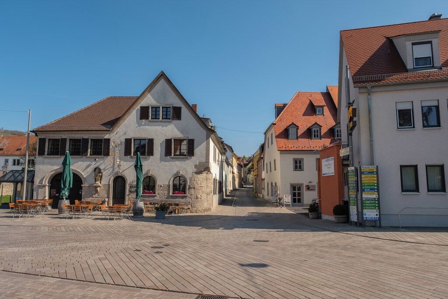 Randersacker is a small town approximately 110 Km East of Frankfurt, we were using this location as a rest spot but found it a beautiful location. It has a long history and very attractive buildings.