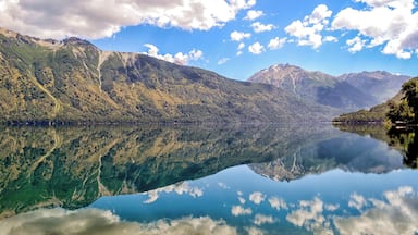 At Los Alerces National Park you can find this incredible lake call Rivadavia. You can camp in the park or just a day trip by car.
#bvspatagonia
#PNLosAlerces #Patagonia #Argentina