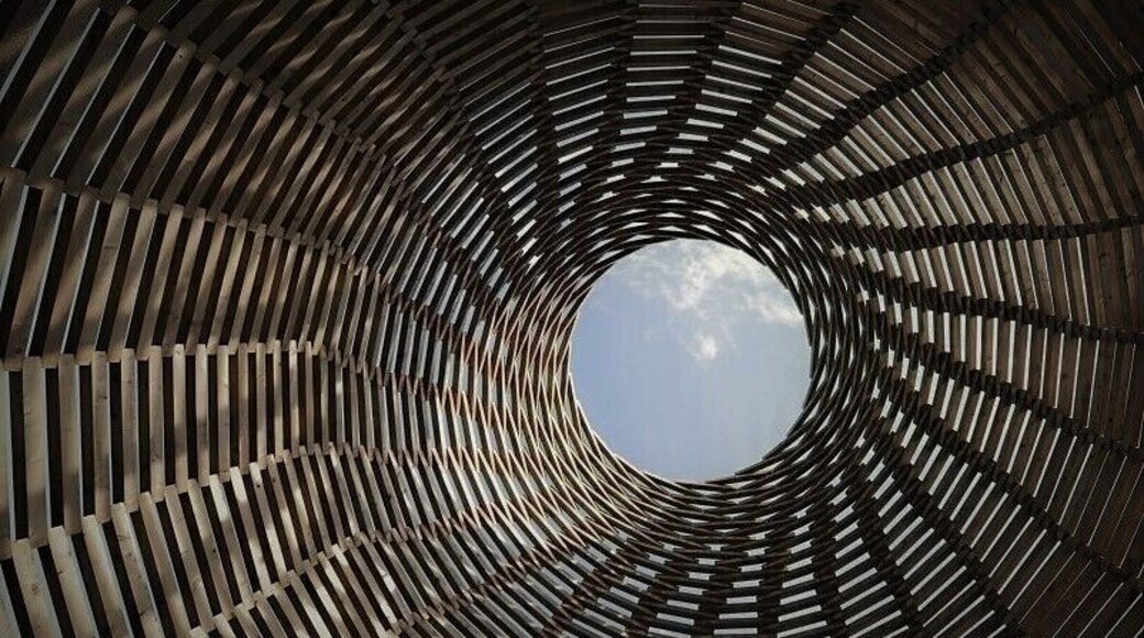 The ‘Verbeke Foundation’ is a private art site which opened its doors to the general public in June 2007. As ‘a refuge’ for arts, the foundation holds an impressive collection of modern and contemporary art, mainly installations, collages and assemblages. With 12 hectares of scenic area and 20,000 m² of covered space, the Foundation is one of the largest private initiatives for contemporary art throughout Europe. #TroveOnTuesday #Perspectives #LocalSecrets #Culture #Trovember