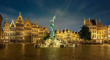 Brabo fountain at the Grote Markt square of Antwerp after sunset