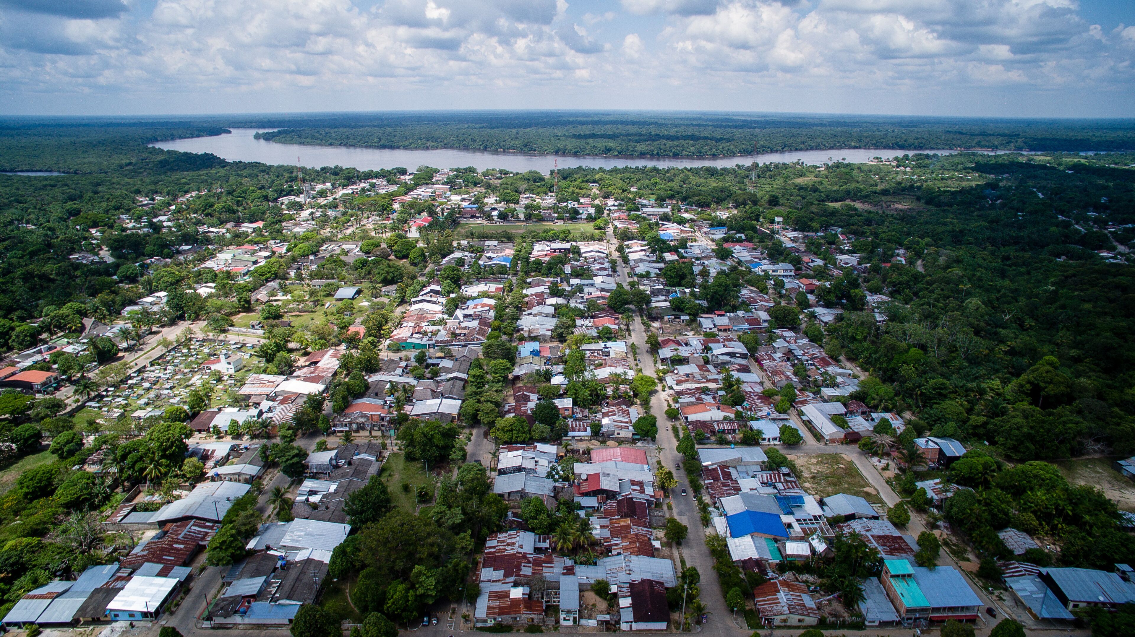 Vista aerea de Puerto Inirida en Guainia - Colombia