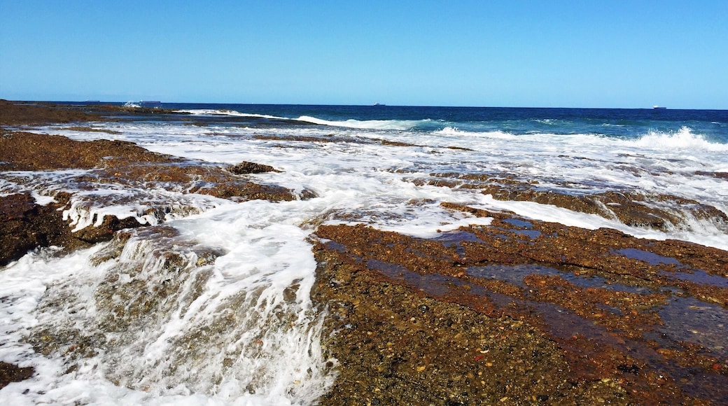 Note for next time: Don't try and walk on the rocks bare foot. #blue #beach #australia #ocean