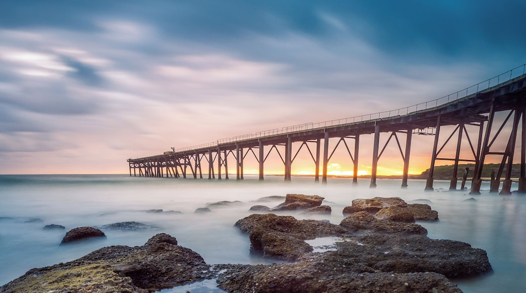 Driving through pouring rain with the hope that there would be a brief stop and a gap in the clouds on the horizon.... sometimes things just work out.
