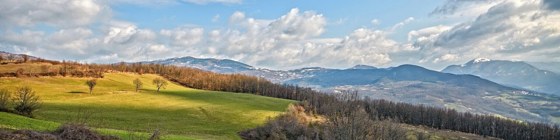 Una spruzzata di neve sui monti