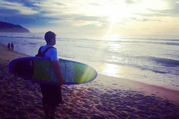 #LifeAtExpedia
6:34 am #ubatubasurftrip #Itamambuca