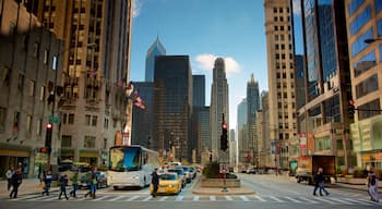 Downtown Chicago featuring a city