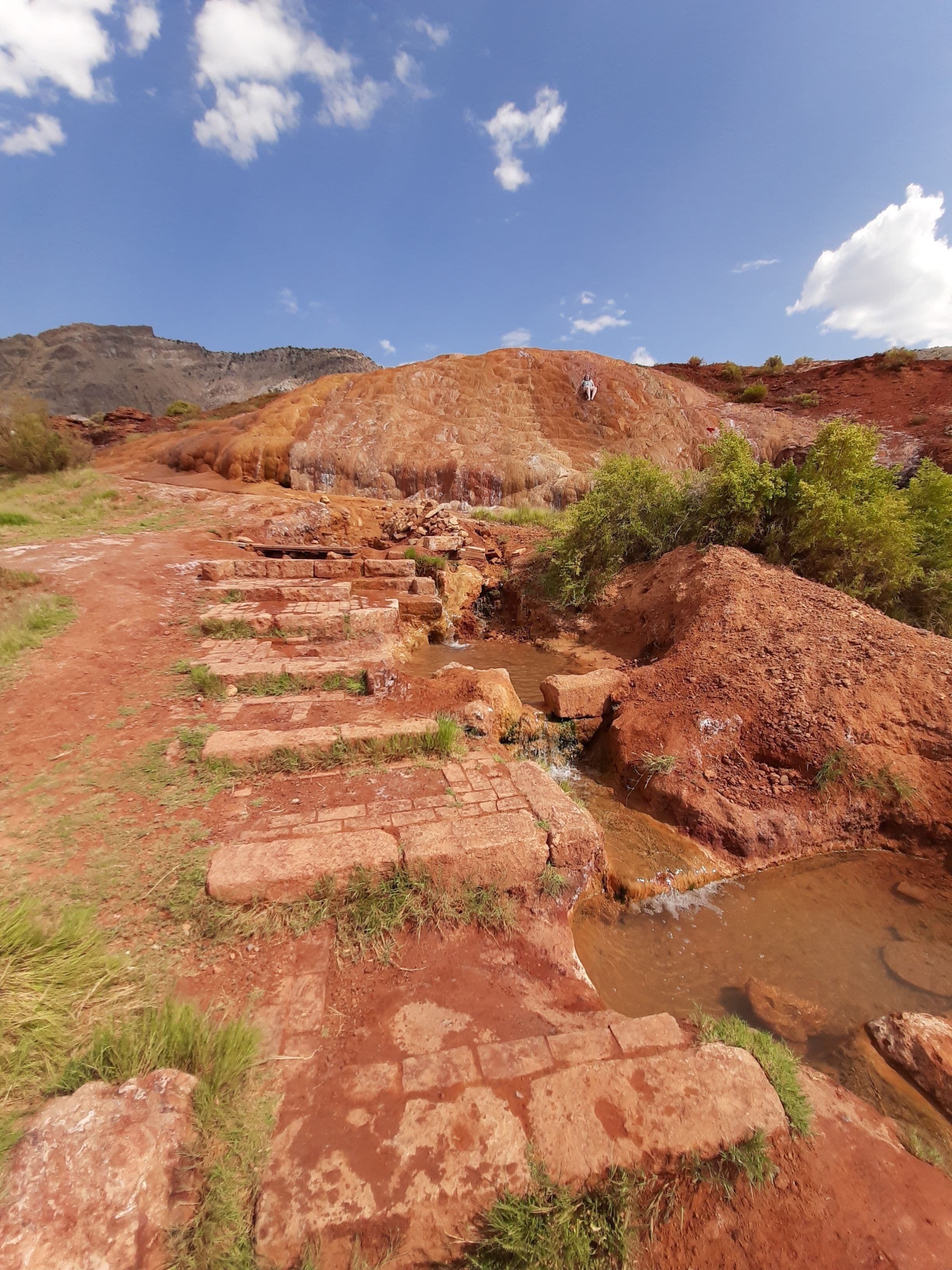Vertical shot of hot springs in Monroe, Utah, United States