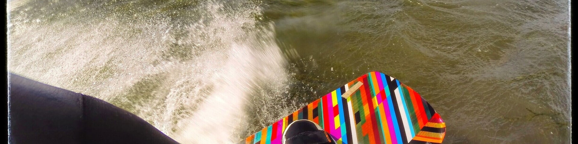 Great Kitespot when the 'Bora' is blowing. Flat water spot.