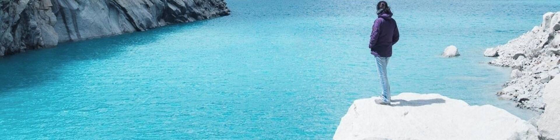 Once in Peru, you can’t miss Laguna Parón, an incredible lagoon located close to the city of Huaraz. It is located at 4.200m above sea level, which means this is literally breathtaking. Once you get there, you can choose between paddling across the glacial lake or hiking to the viewpoint. #Adventure