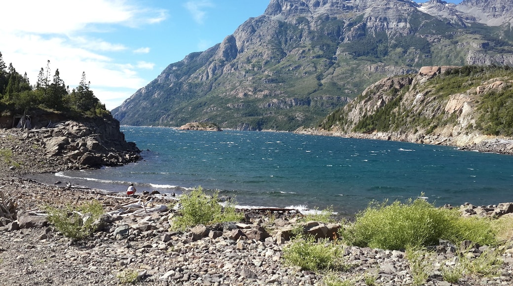 Dias de verano en la represa futaleufu! Trevelin, Argentina ☺