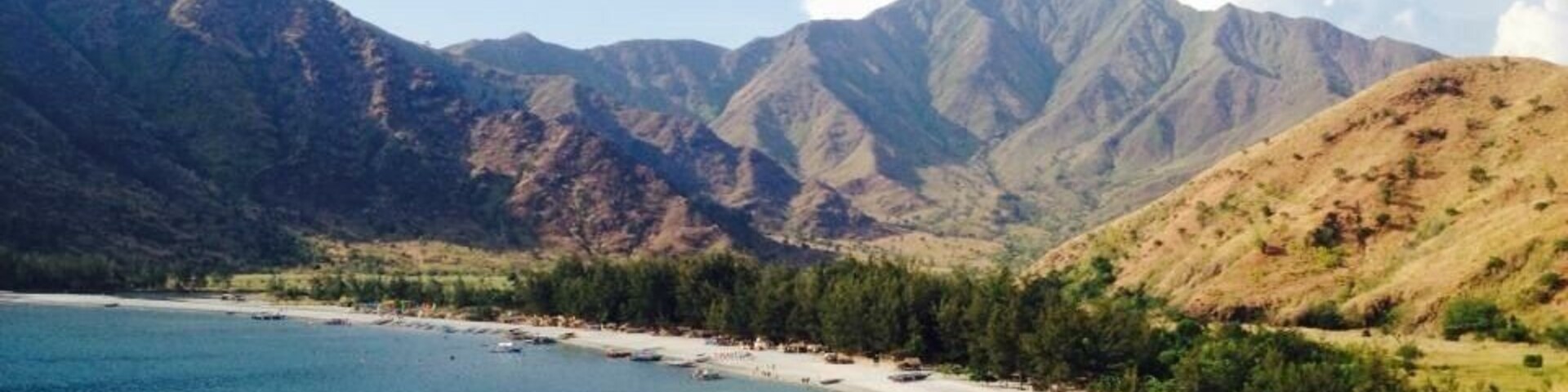 One hour of hiking and trekking to the top and its all worth the experience.
#lalatravels #camping #Blue