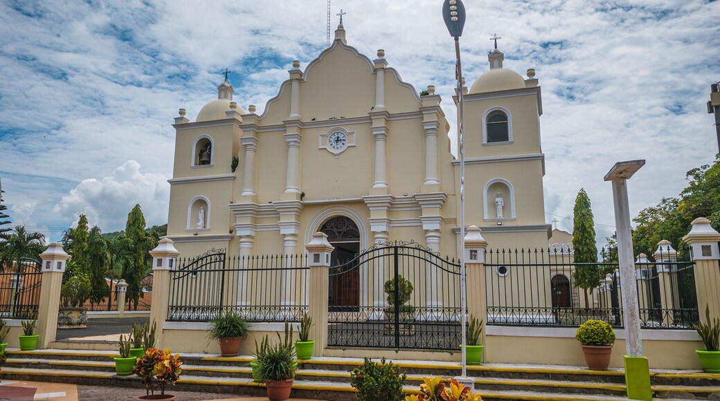 Iglesia Santiago Apostol - Boaco, Nicaragua