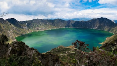 Quilotoa lake-filled caldera panoramic view, Pujilí Canton, Cotopaxi Province, Ecuador