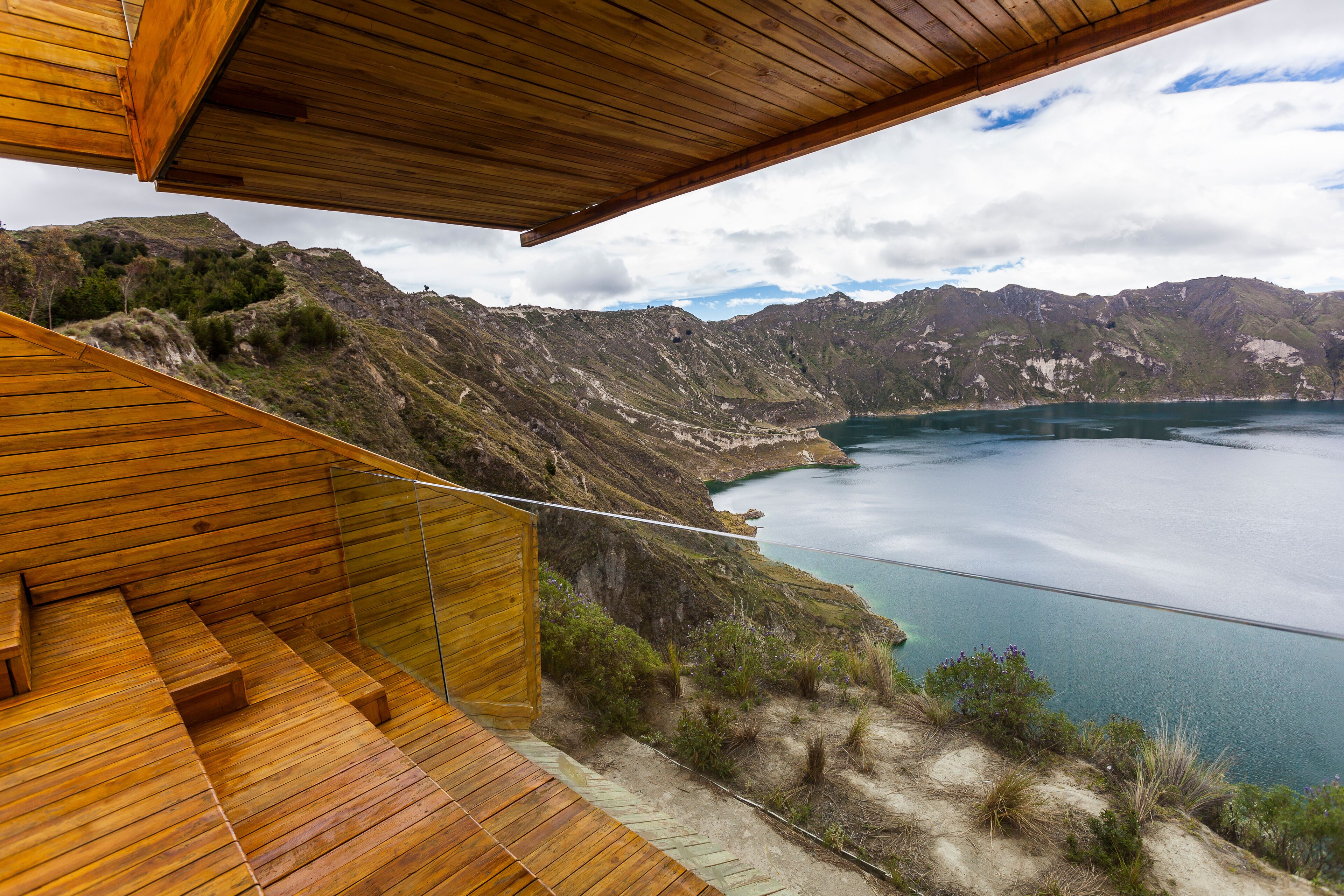 Quilotoa crater lake, viewpoint, Ecuador