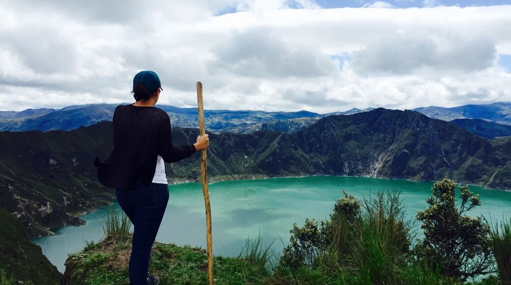 Hiking around the crater of the volcanic Quilotoa Lake in Ecuador... mind=blown.
Give yourself a good 6-7 hours so you can take some time to soak in the splendor of the lake as well.
#theshootingstar #ecuador #quilotoa #hiking #outdoors
